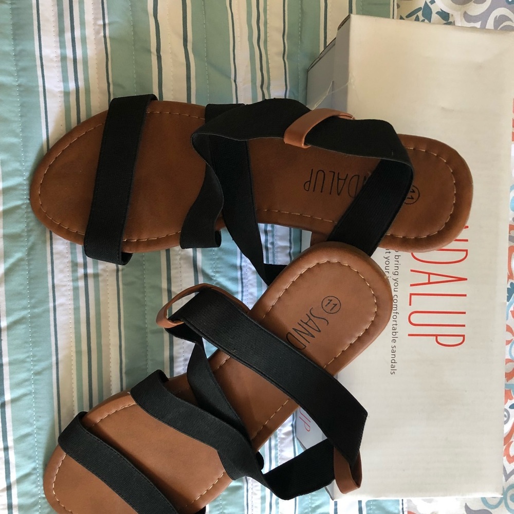 Size 11 Cute Summer Sandals